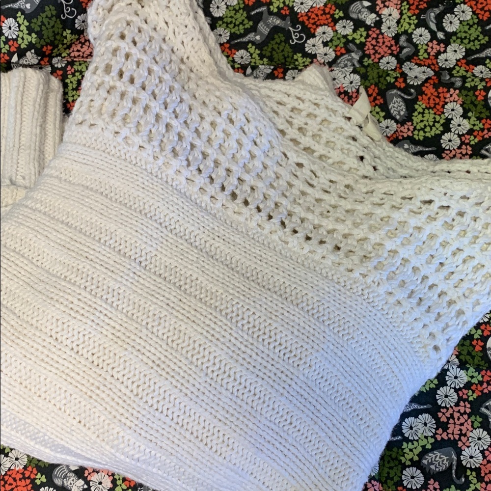 Elegant Anthropologie X Moth Chatwin Cream Chunky Cable Knit Women's Sweater - Picture 7 of 13